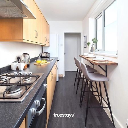 Penkhull House By Truestays - 4 Bedroom House In Stoke-On-Trent Extérieur photo