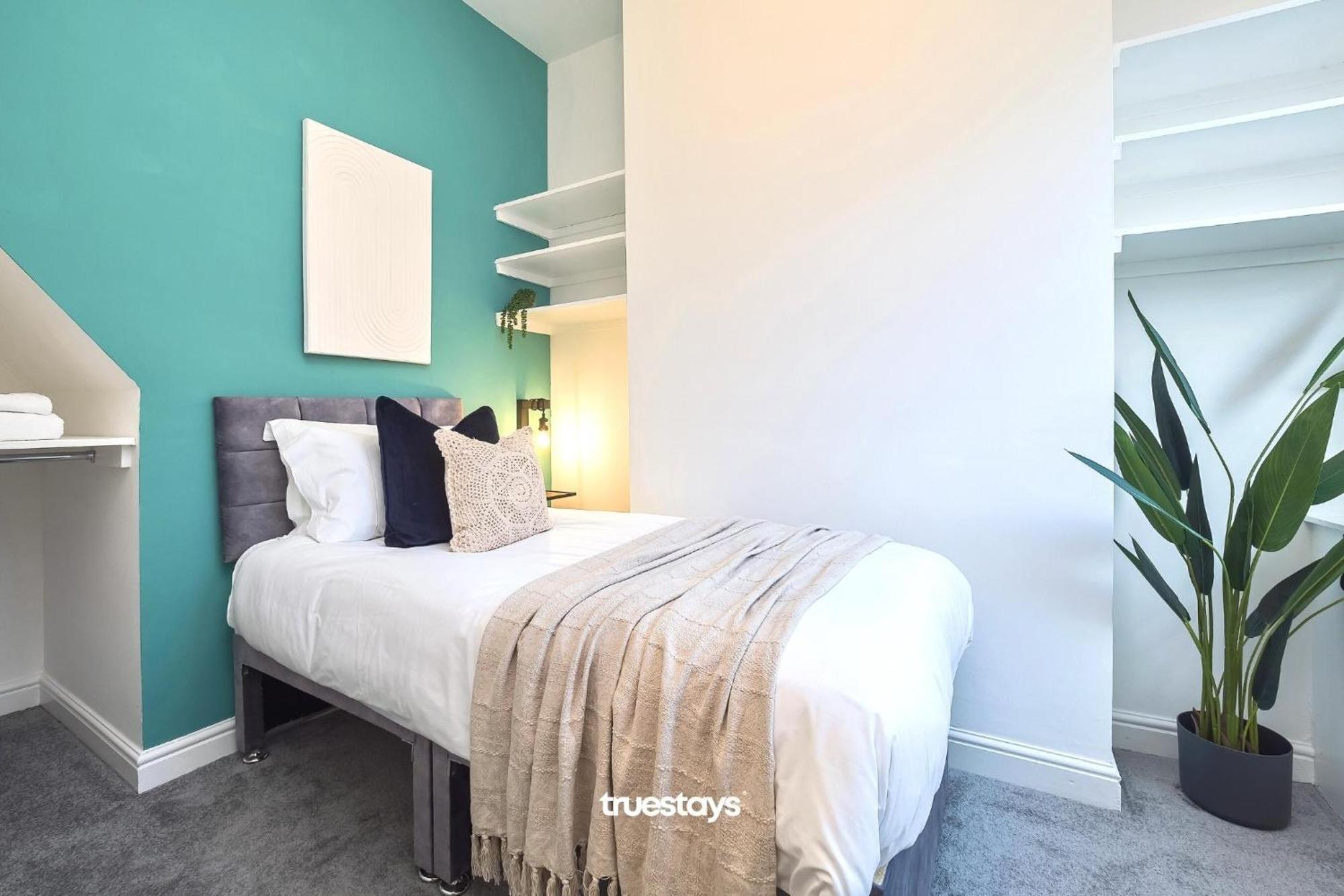 Penkhull House By Truestays - 4 Bedroom House In Stoke-On-Trent Extérieur photo