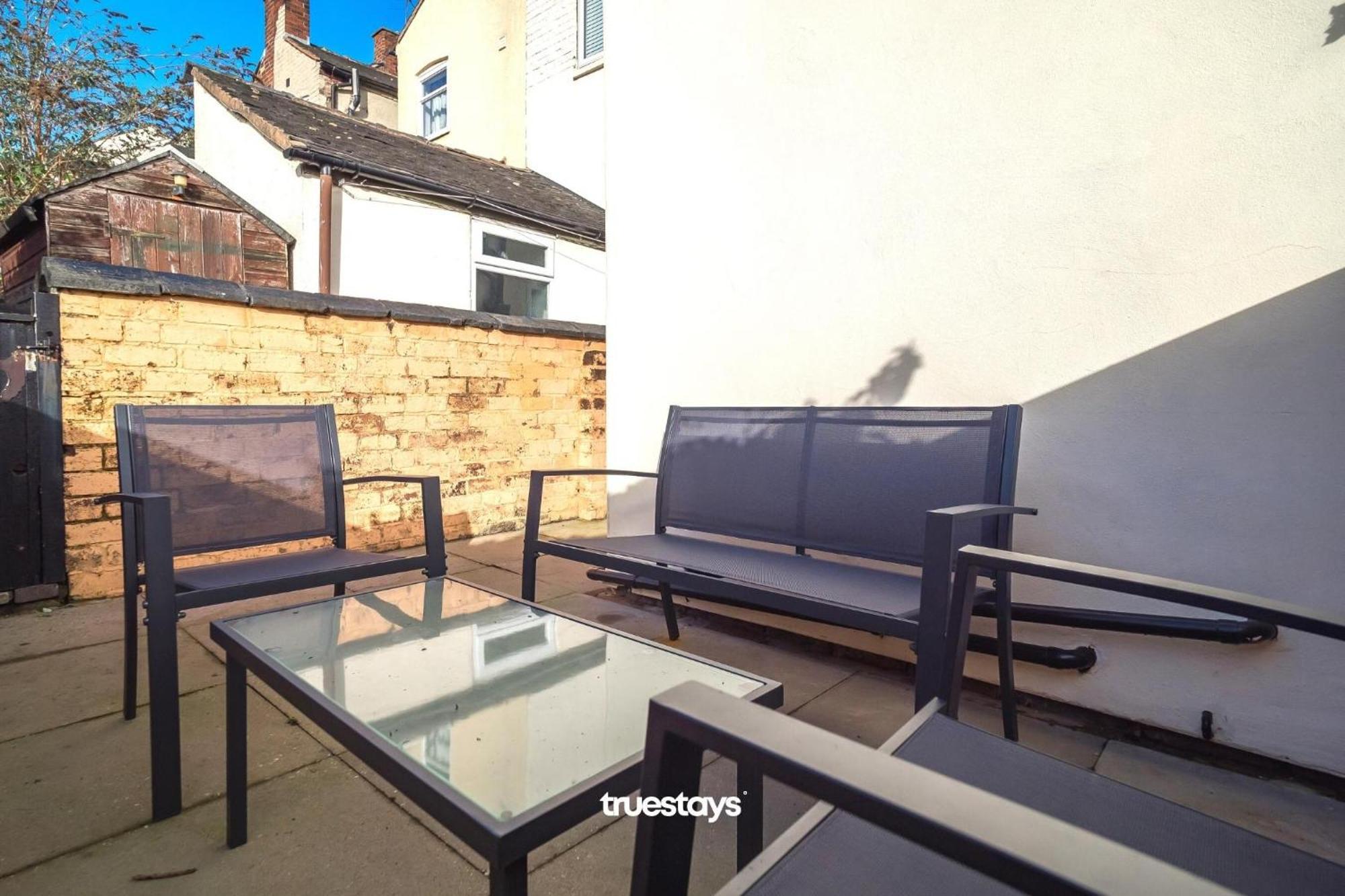 Penkhull House By Truestays - 4 Bedroom House In Stoke-On-Trent Extérieur photo