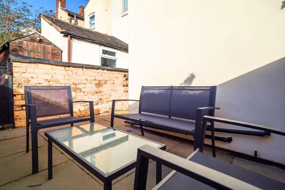 Penkhull House By Truestays - 4 Bedroom House In Stoke-On-Trent Extérieur photo