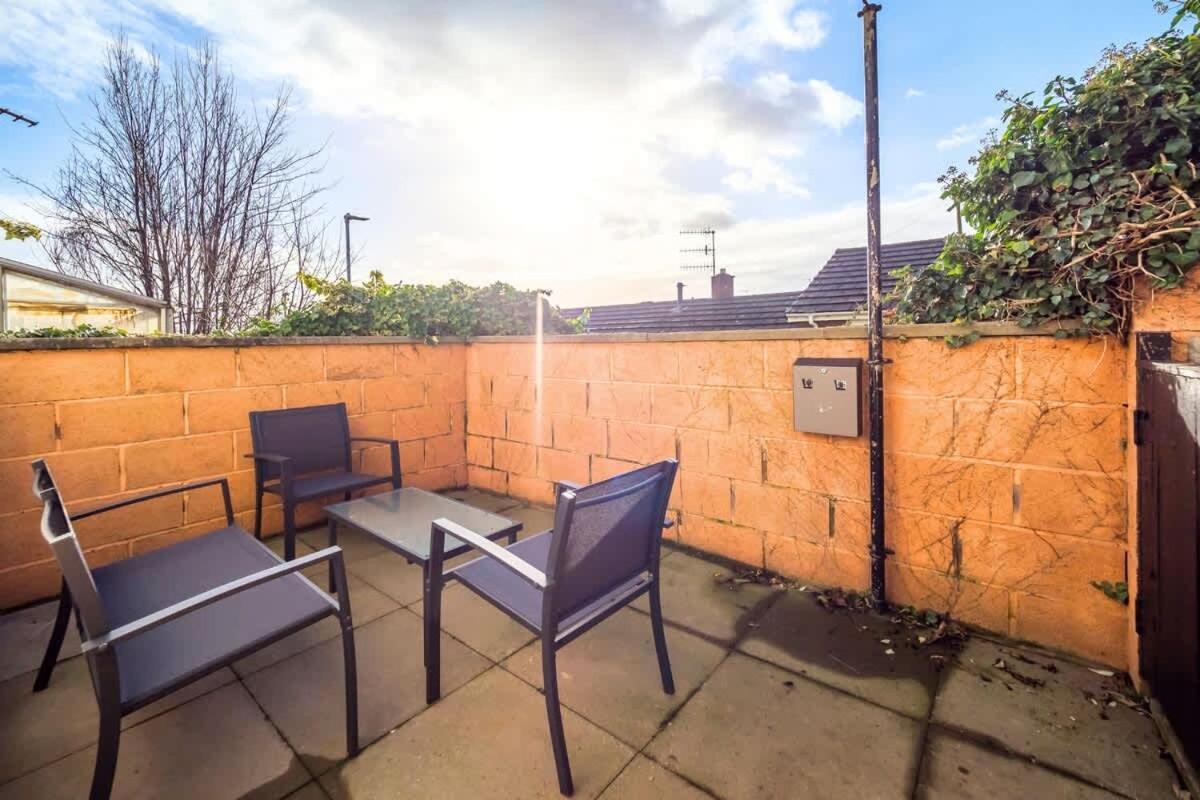 Penkhull House By Truestays - 4 Bedroom House In Stoke-On-Trent Extérieur photo