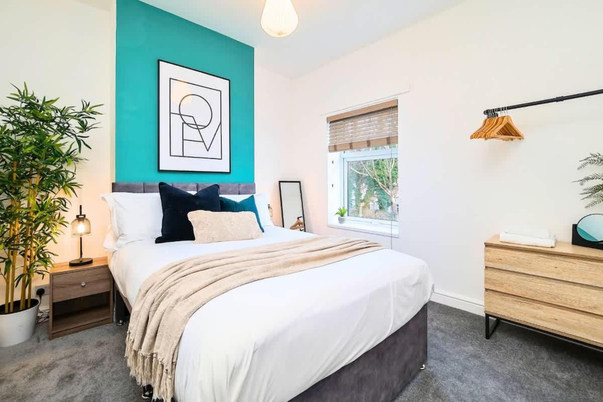 Penkhull House By Truestays - 4 Bedroom House In Stoke-On-Trent Extérieur photo