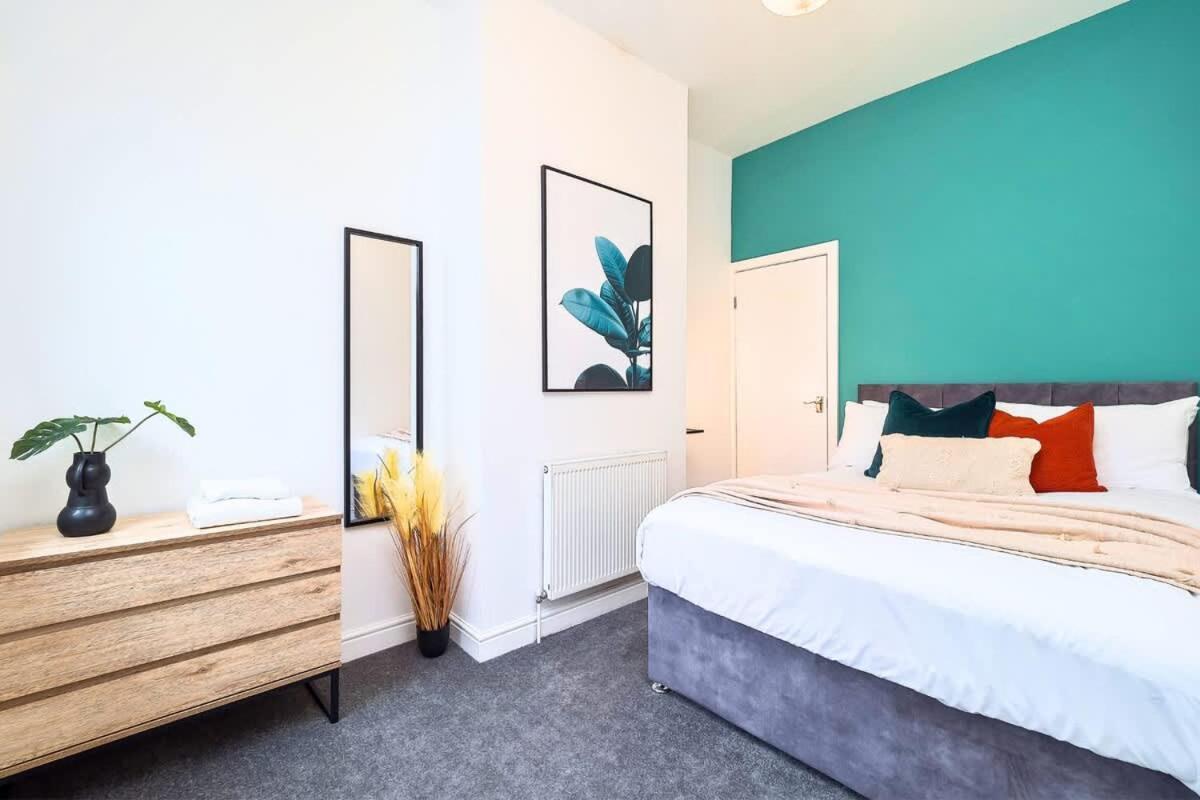 Penkhull House By Truestays - 4 Bedroom House In Stoke-On-Trent Extérieur photo